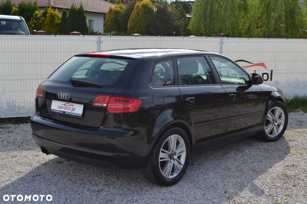 Audi A3 Sportback 1.8 TFSI Ambition - 10