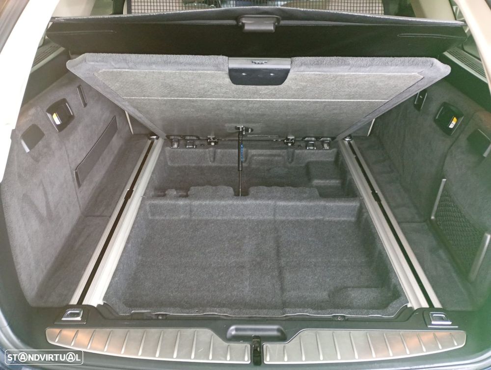 BMW 520 d xDrive Line Luxury Auto - 33