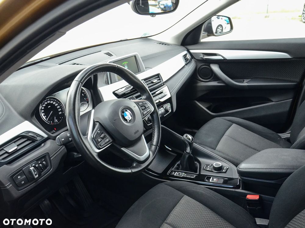 BMW X2 sDrive18i GPF Advantage - 21