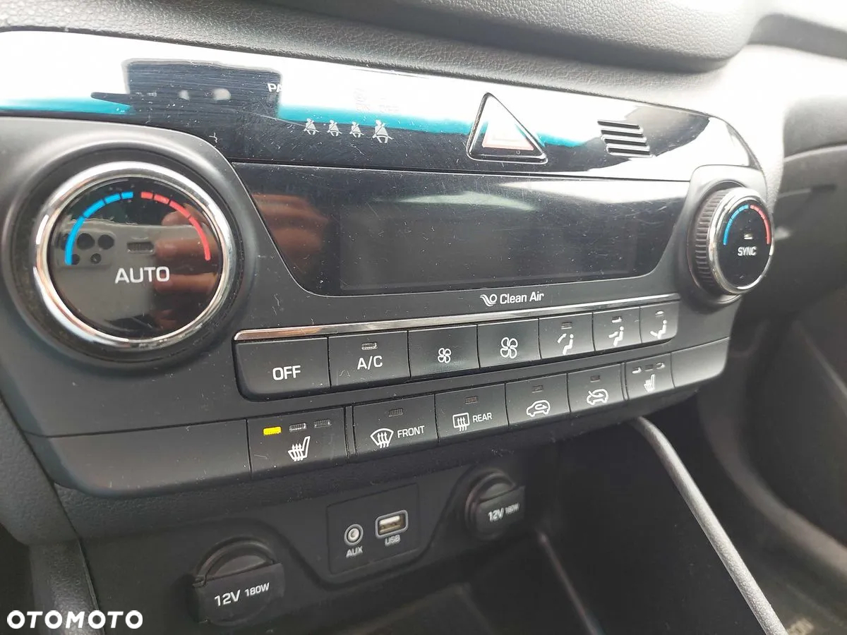 Hyundai Tucson blue 1.7 CRDi 2WD Advantage - 9