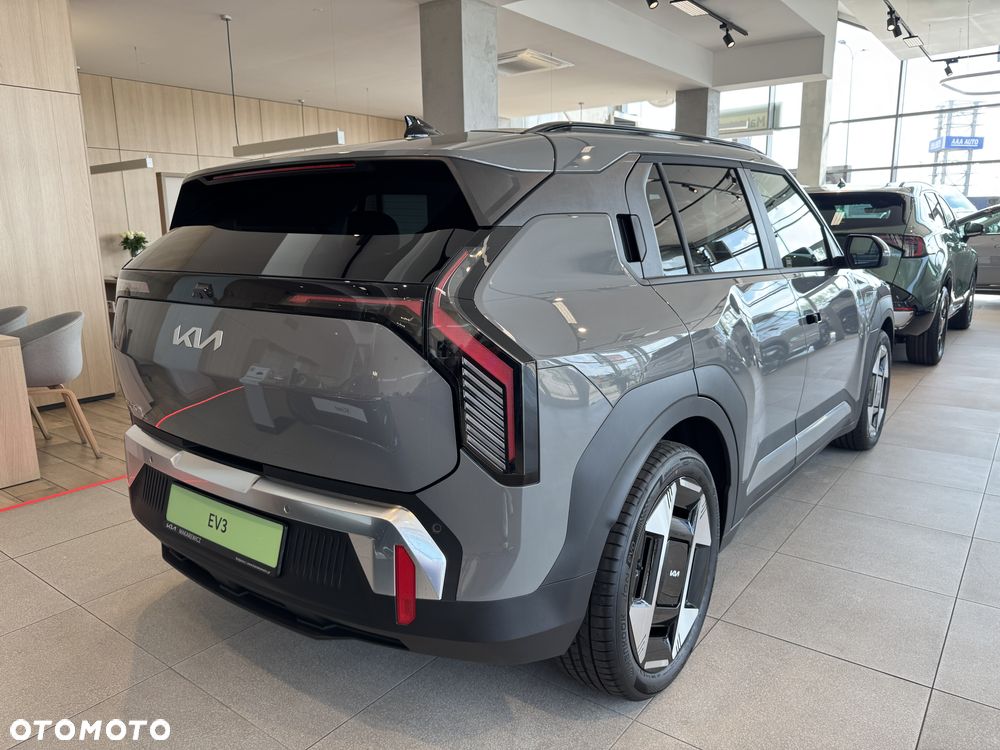 Kia EV3 81.4kWh Business Line - 2