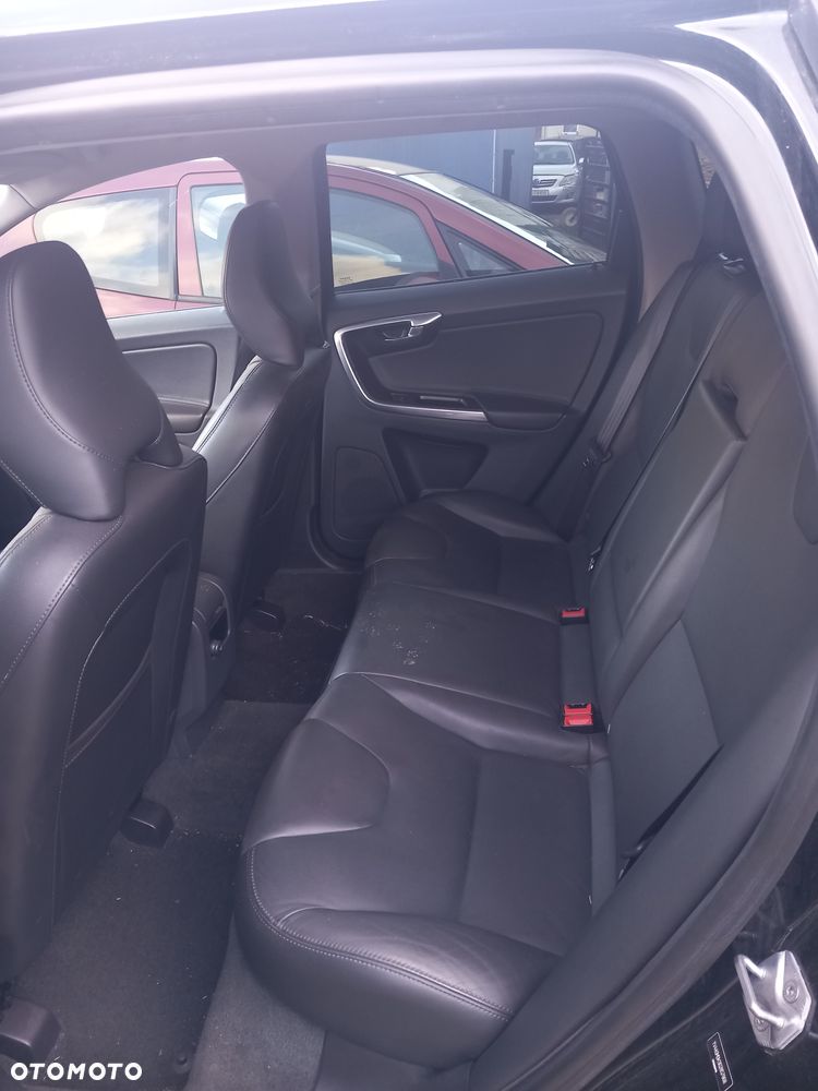 Volvo XC 60 T5 Geartronic Summum - 14