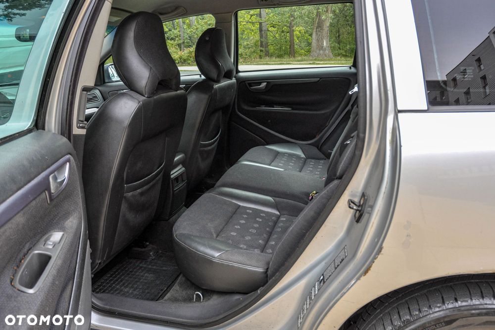 Volvo V70 - 8