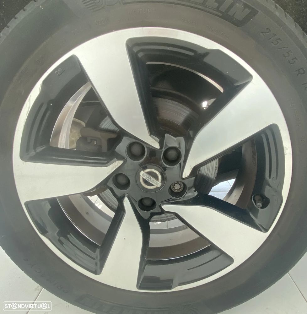 Nissan Qashqai 1.5 dCi N-Connecta - 25