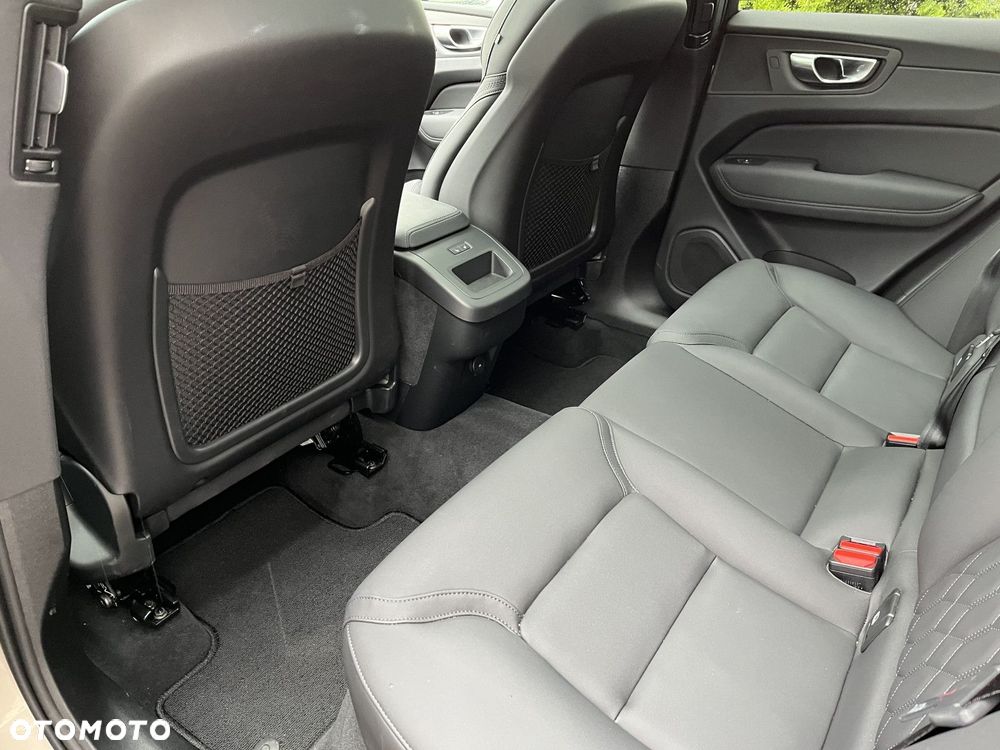 Volvo XC 60 - 10