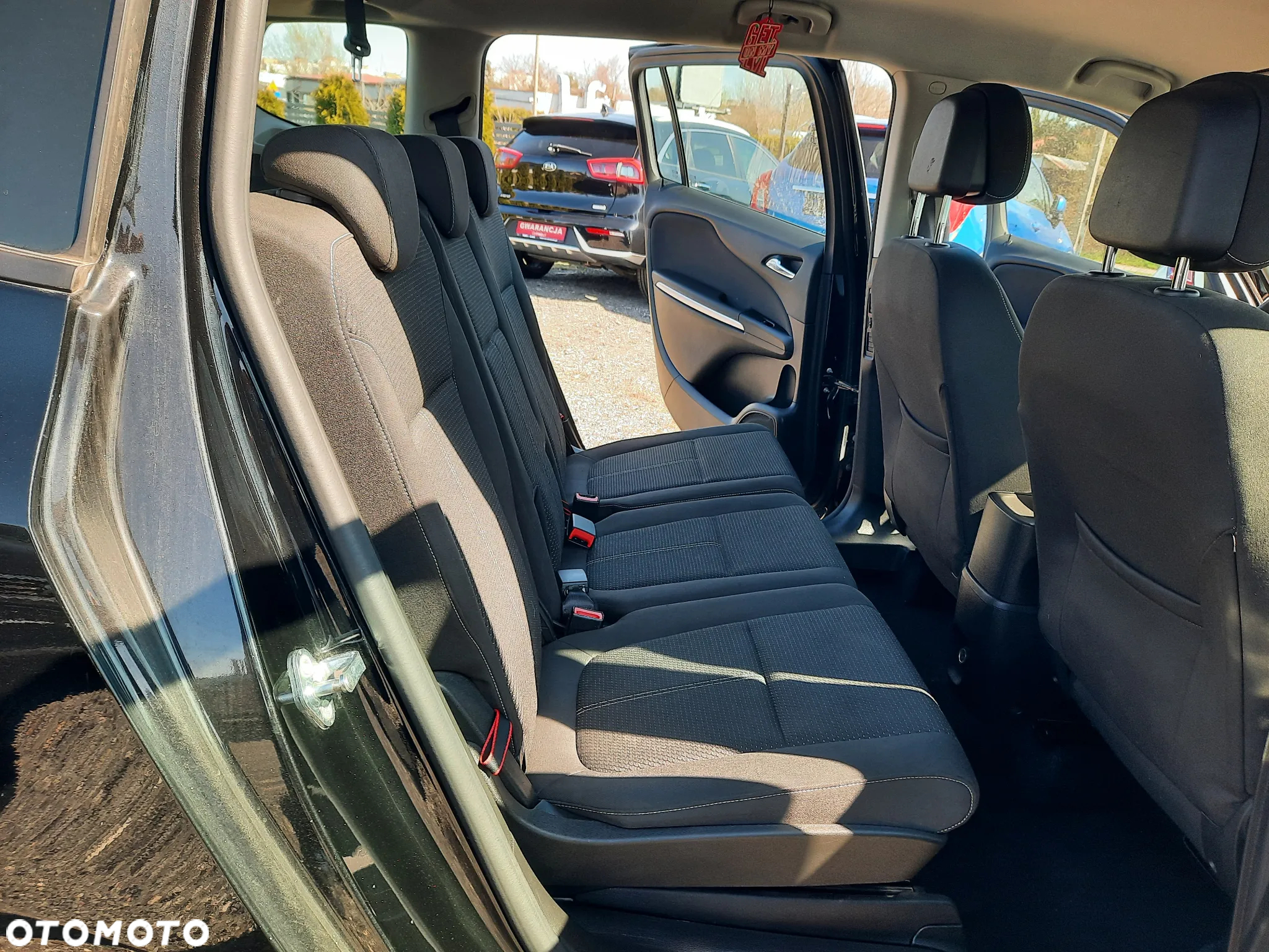 Opel Zafira 1.6 T Enjoy - 19