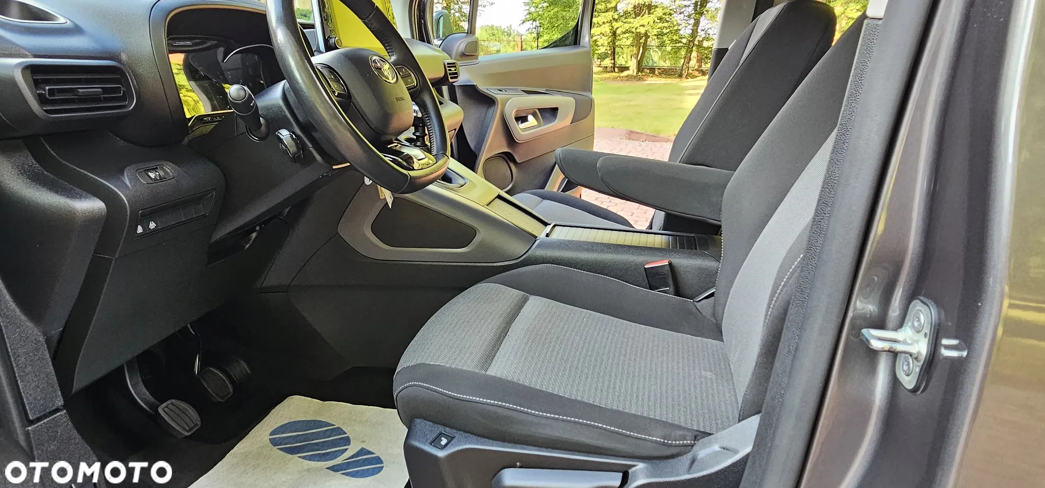 Toyota Proace City Verso 1.5 D-4D L2 Comfort - 35