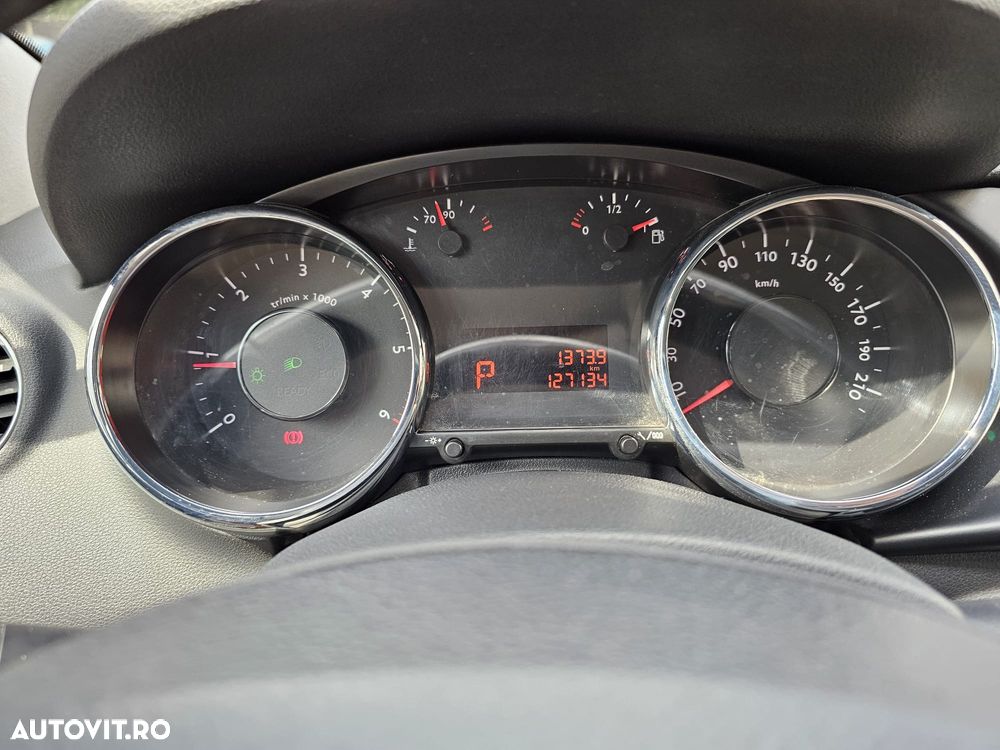 Peugeot 3008 - 3