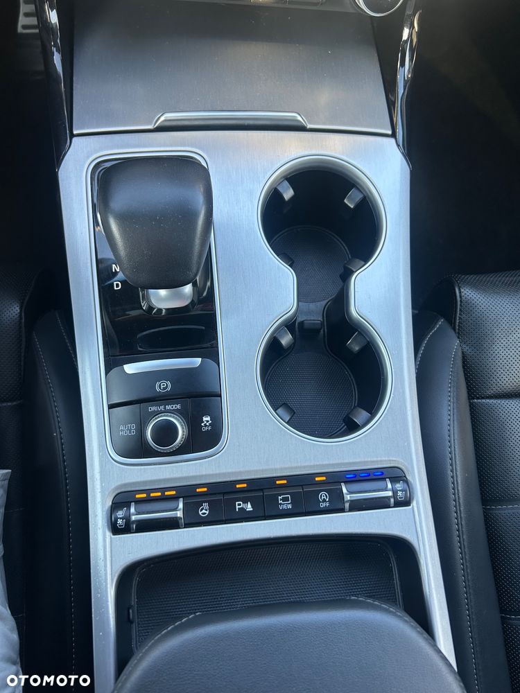 Kia Stinger 3.3 T-GDI V6 GT AWD - 8