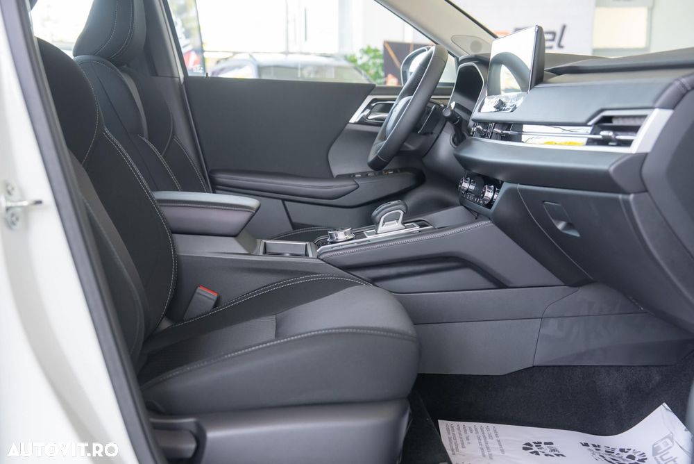 Mitsubishi Outlander - 17