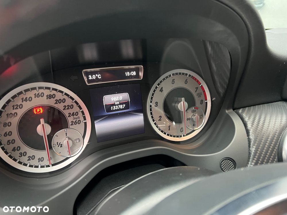 Mercedes-Benz Klasa A 180 (BlueEFFICIENCY) AMG Sport - 17