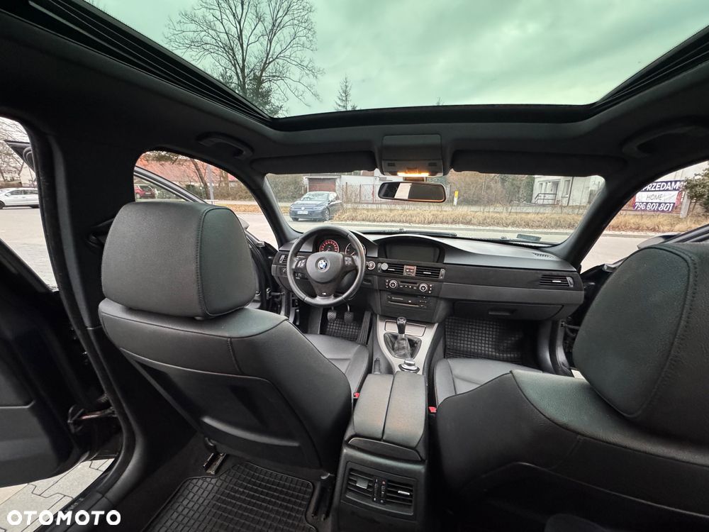 BMW Seria 3 318d - 3