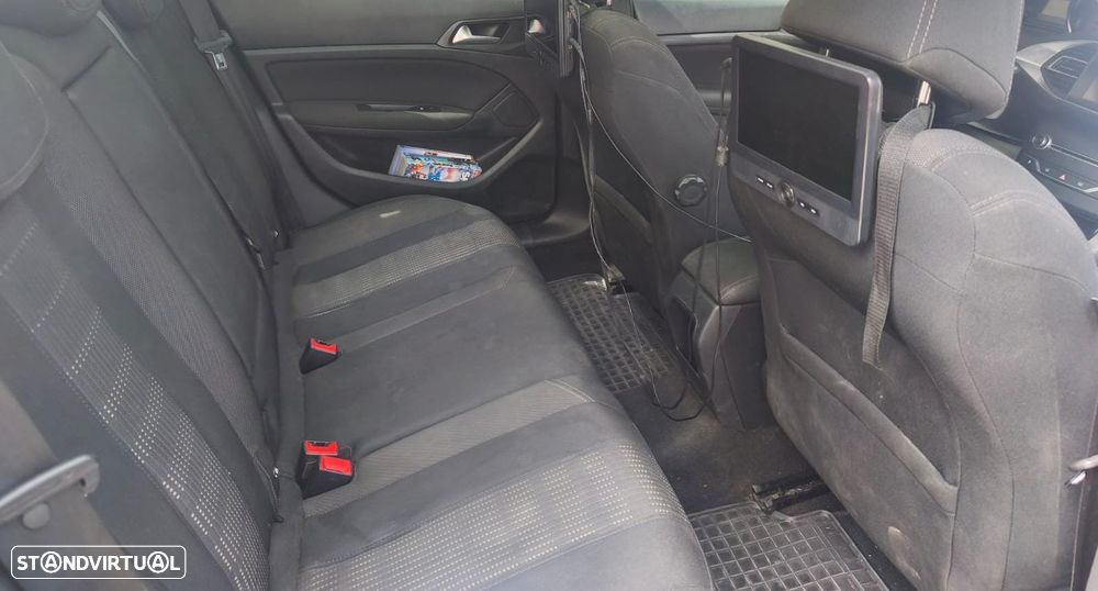 Peugeot 308 SW - 4