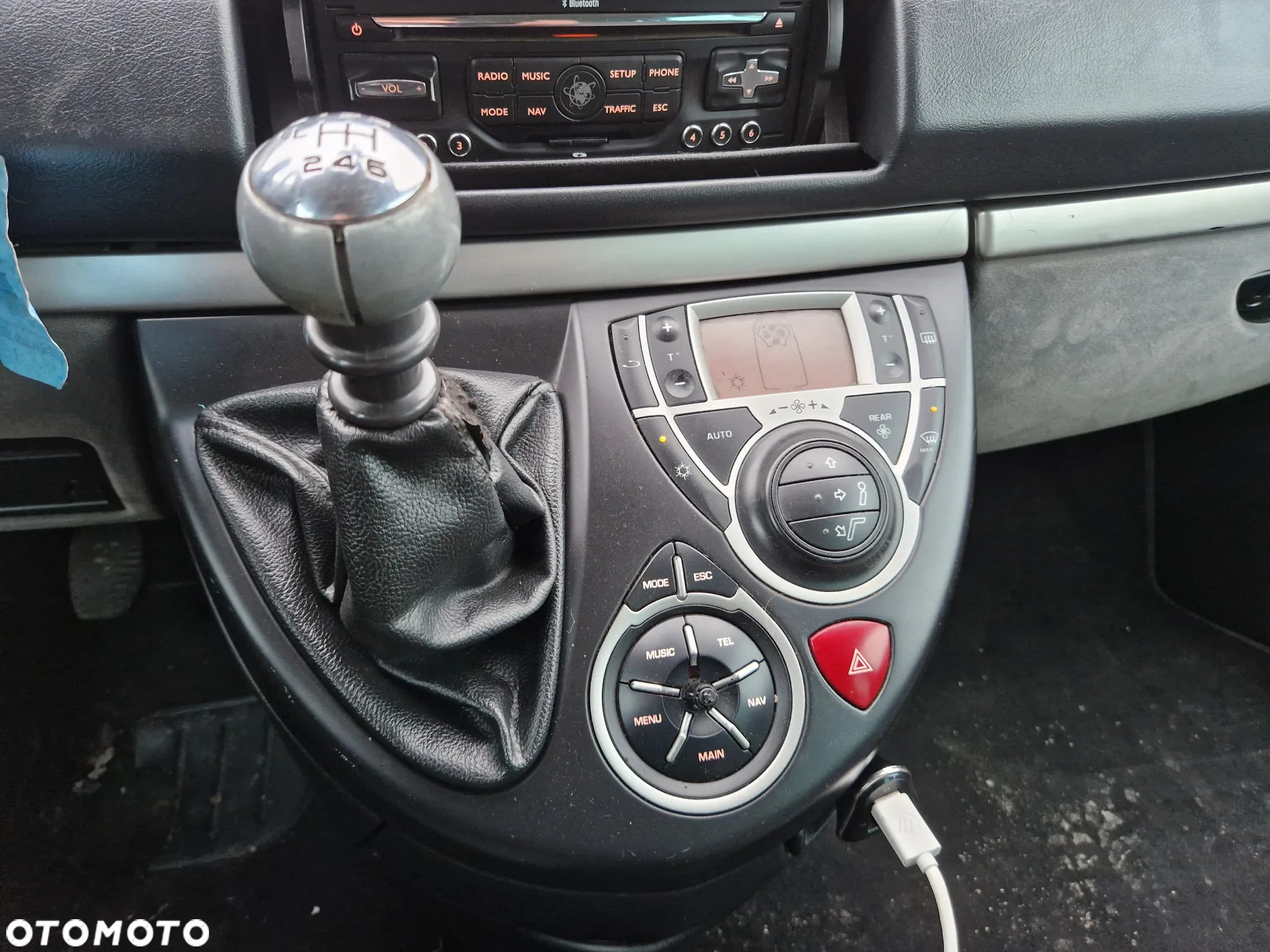 Peugeot 807 HDi 135 Family - 13