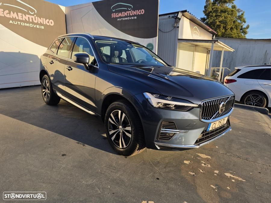 Volvo XC 60 2.0 T6 PHEV Core AWD - 6