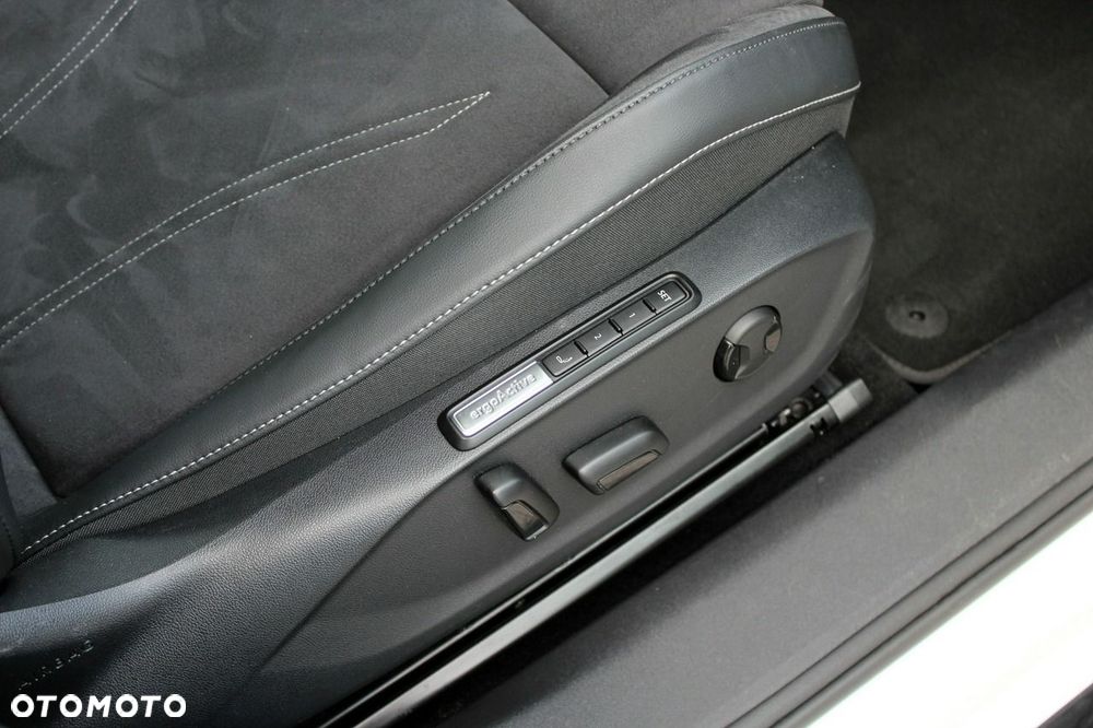 Volkswagen ID.7 77kWh Special Edition - 29