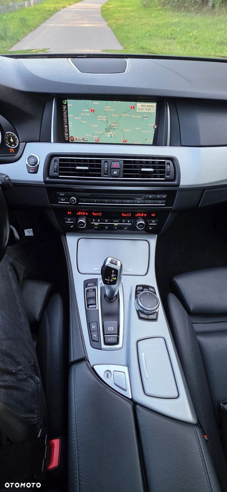 BMW Seria 5 530d xDrive Luxury Line - 26