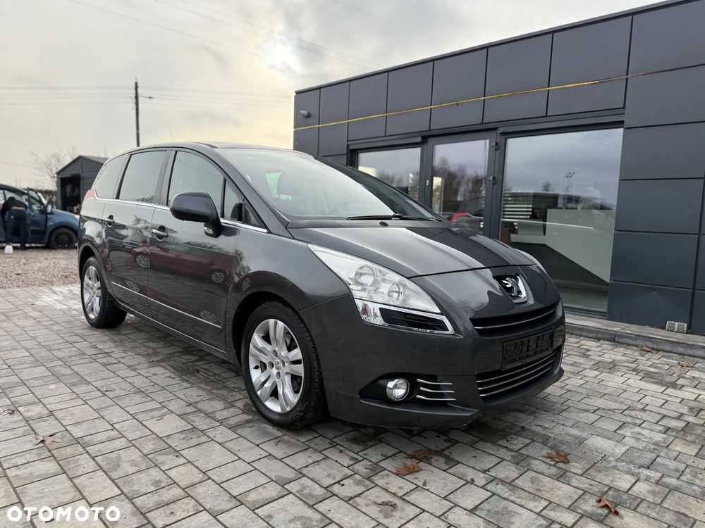 Peugeot 5008 2.0 HDi Business Line 7os - 9