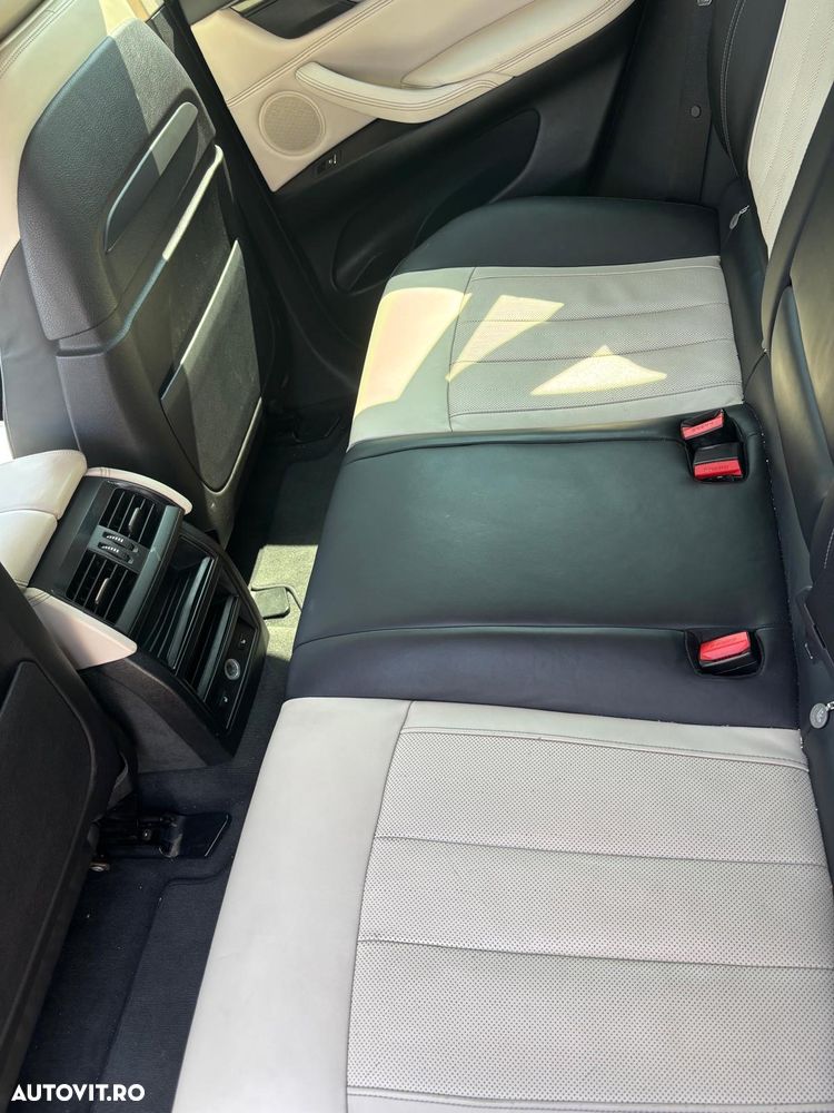 BMW X6 xDrive30d - 9