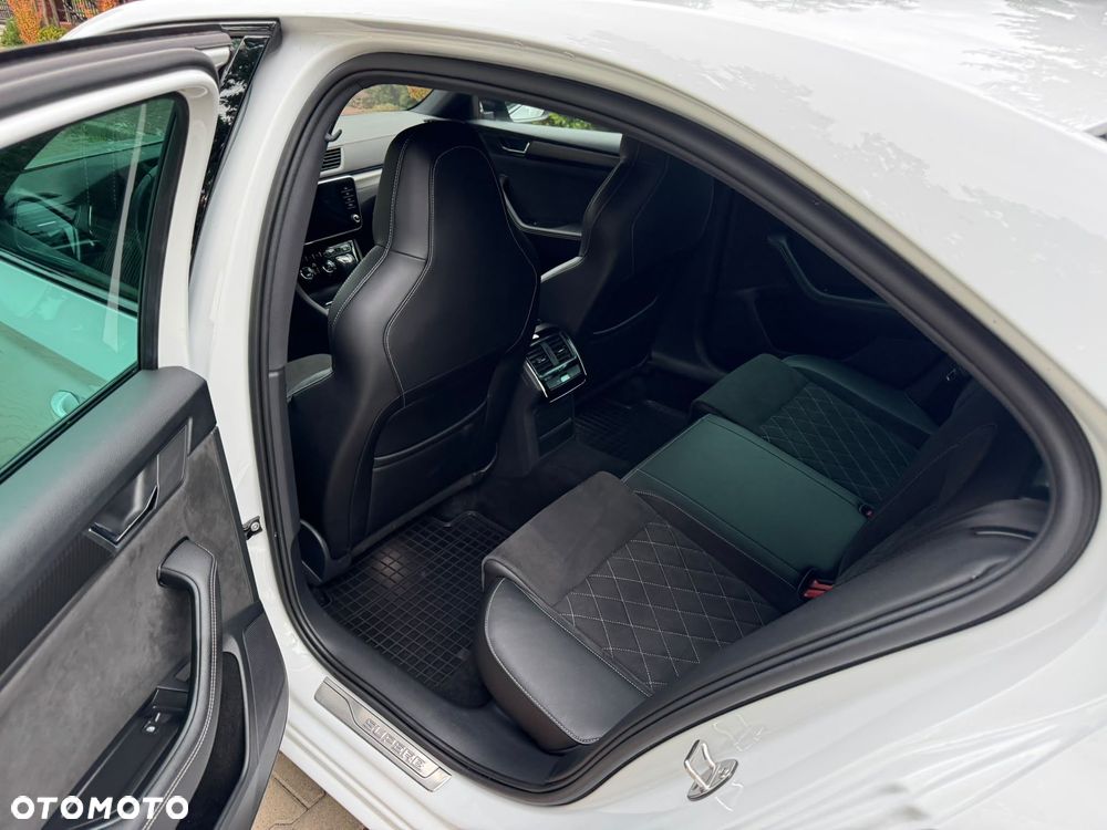 Skoda Superb 2.0 TSI 4x4 Sportline DSG - 21