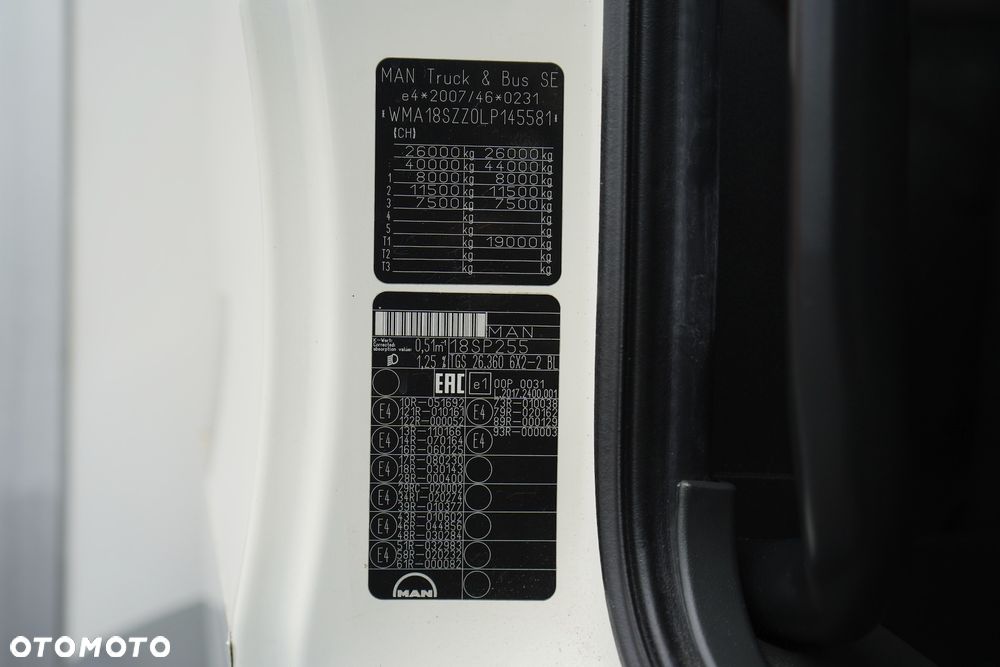 MAN TGS / 26.360 / EURO 6 / CHŁODNIA + WINDA - 11