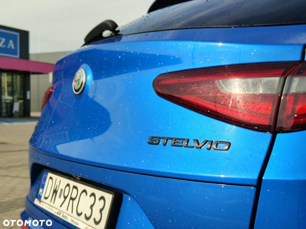Alfa Romeo Stelvio 2.0 Turbo Veloce TI Q4 - 23