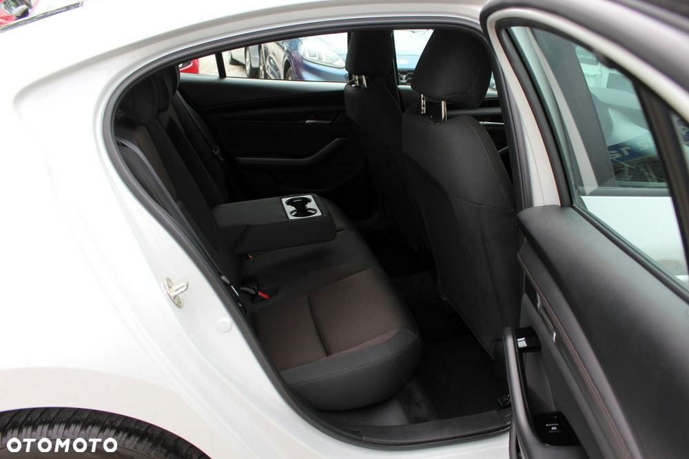 Mazda 3 2.0 mHEV Kai - 10