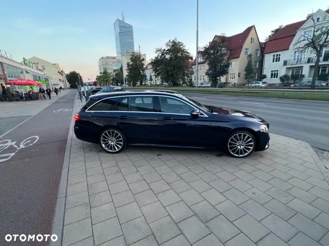 Mercedes-Benz Klasa E 300 d T 9G-TRONIC AMG Line - 4