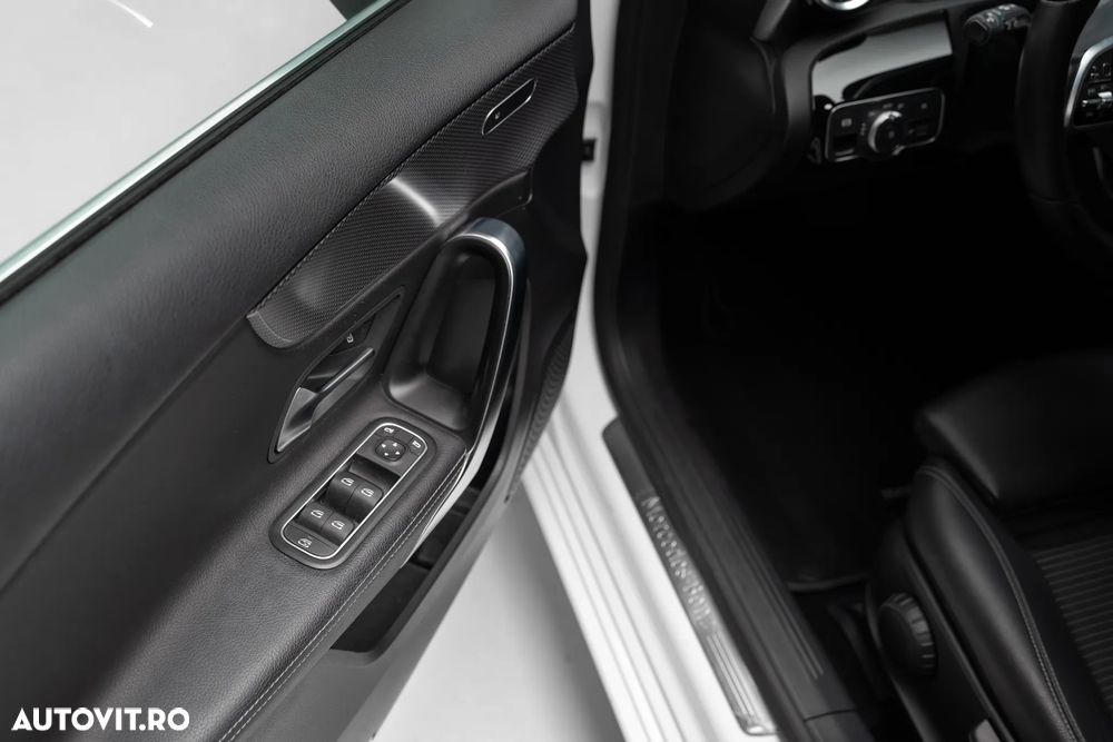 Mercedes-Benz A 220 7G-DCT - 13