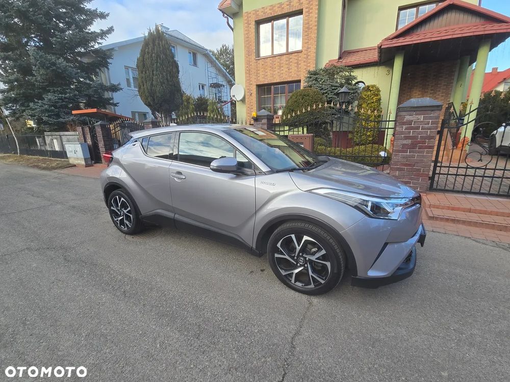 Toyota C-HR Style - 11