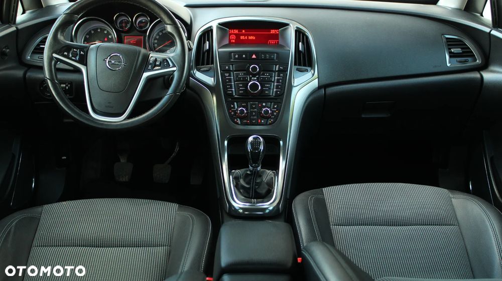 Opel Astra 1.4 Turbo Cosmo - 35