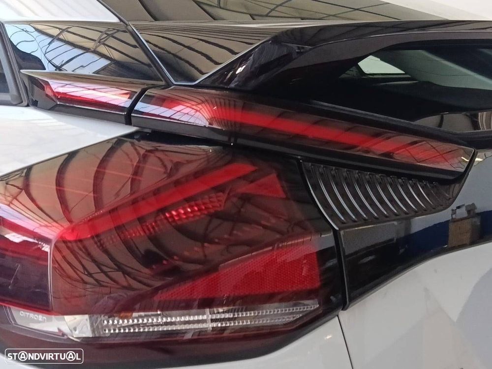 Citroën C4 1.2 PureTech Plus - 26