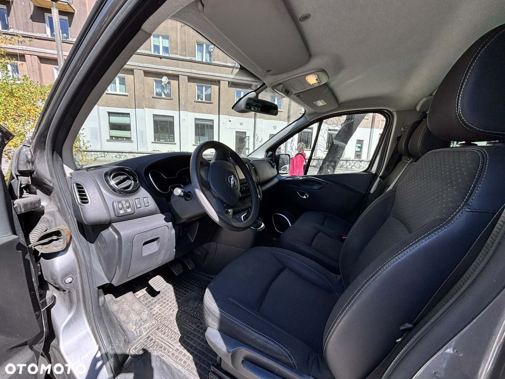 Opel Vivaro - 4