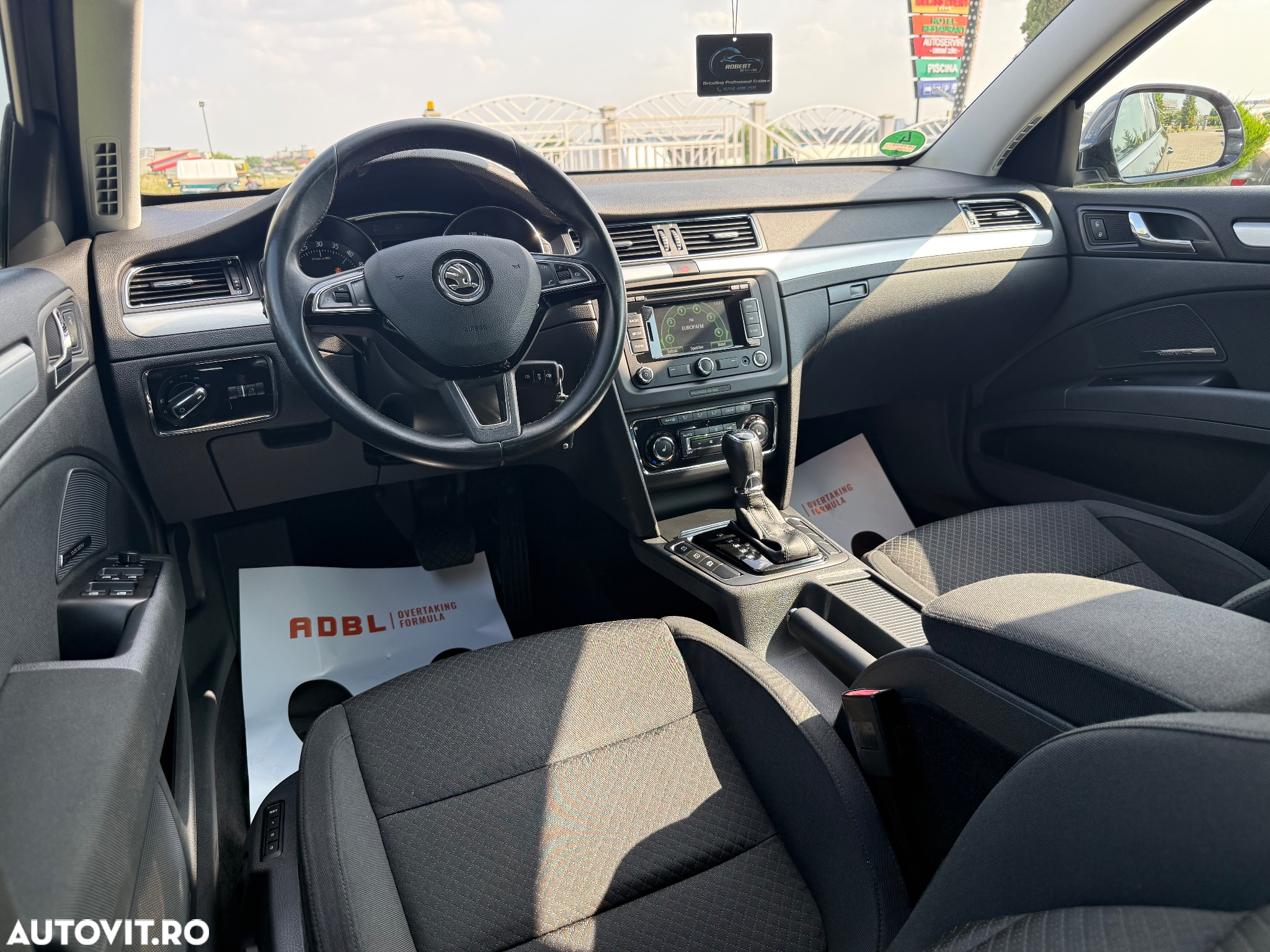 Skoda Superb 2.0 TDI DSG Elegance - 3