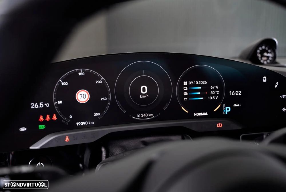 Porsche Taycan Sport Turismo 4S - 23