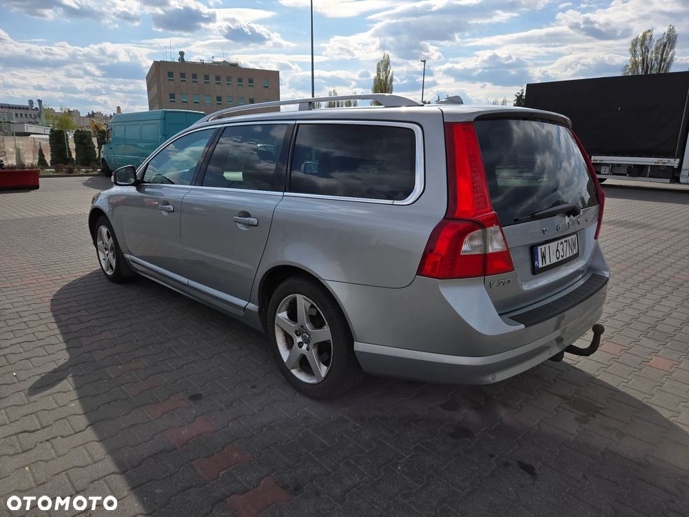 Volvo V70 2.0D Momentum - 2