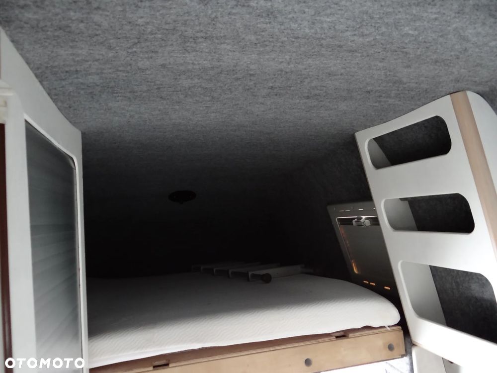 Mercedes-Benz SPRINTER - 23