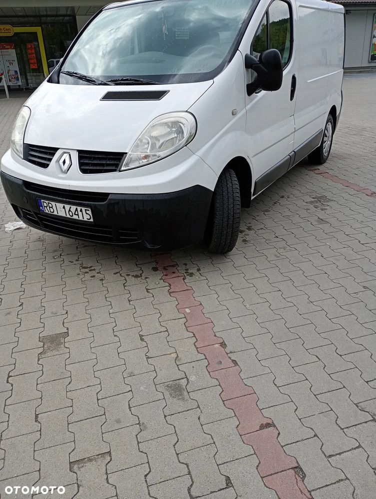 Renault Trafic - 2