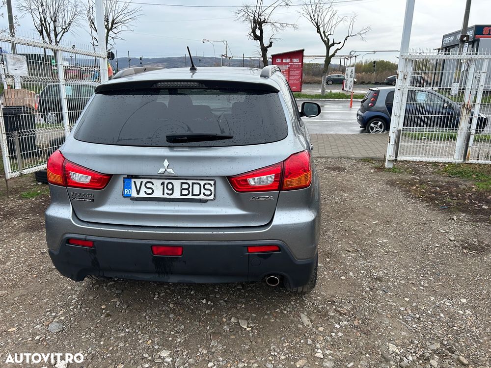 Mitsubishi ASX 1.8 DI-D 4WD Intense - 28