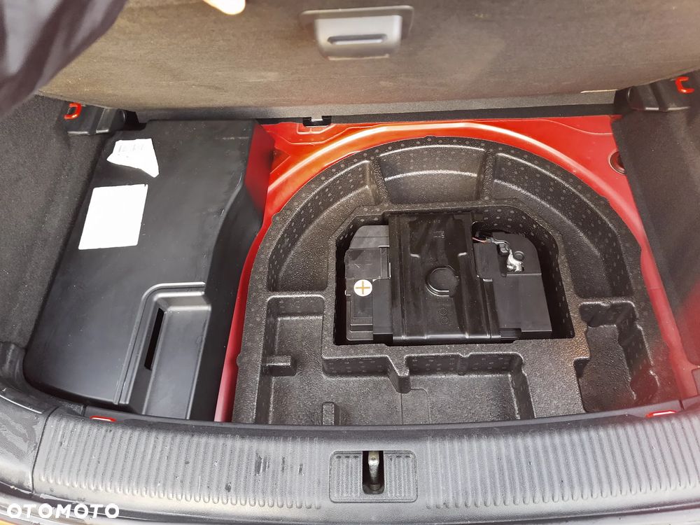 Audi A1 3-drzwiowe 1.4 TFSI S line Sportpaket - 15