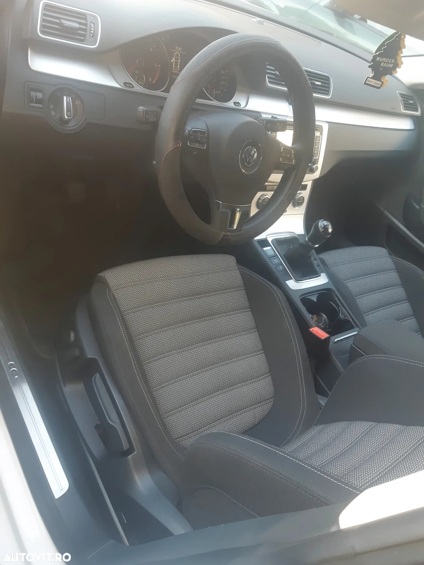 Volkswagen Passat CC 2.0 TDI BlueMotion Technology - 8
