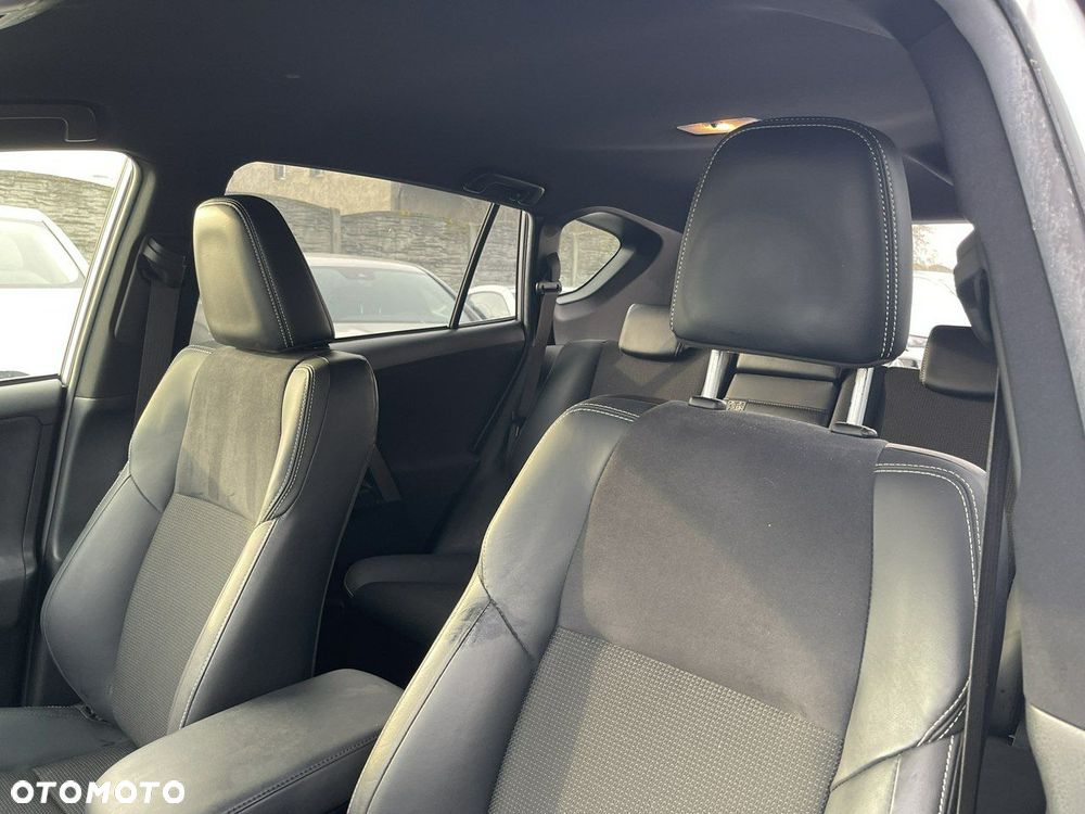 Toyota RAV4 Hybrid Style 4x4 - 14