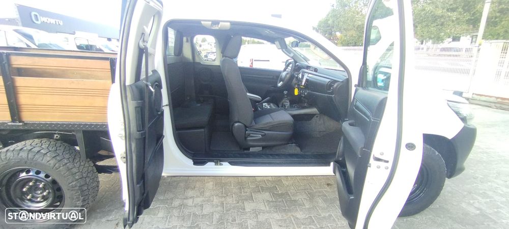 Toyota HILUX KINGCAB 4WD 2.4 D-4D 150CV || 4X4 - 6