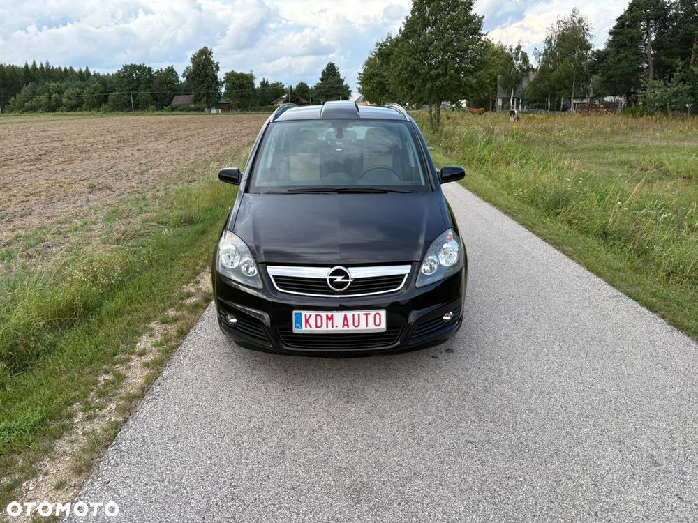 Opel Zafira 1.6 Cosmo - 2