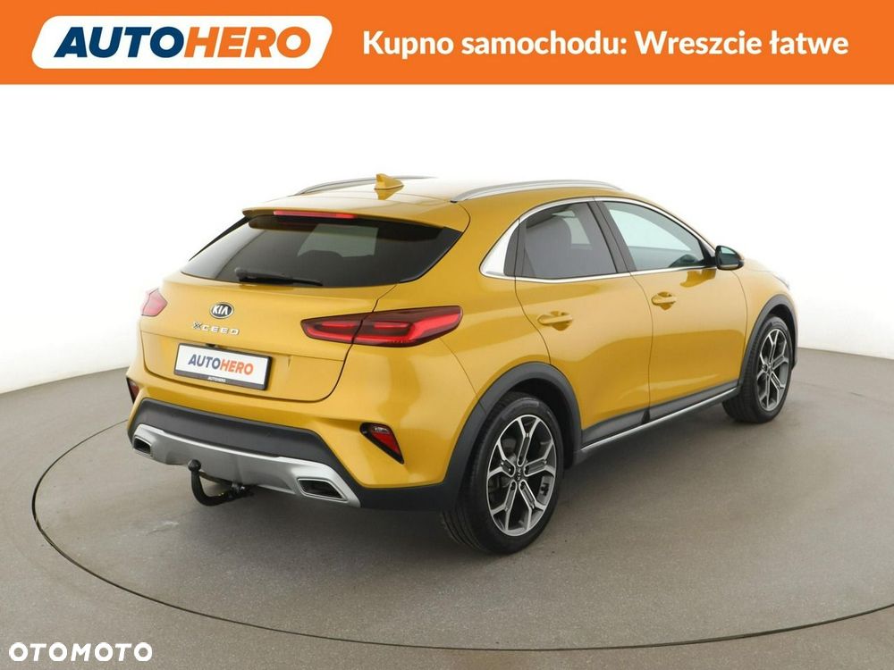 Kia XCeed - 8