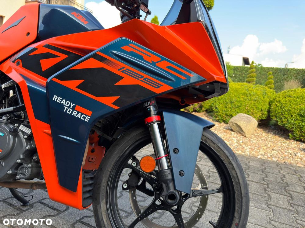 KTM RC 125 - 9