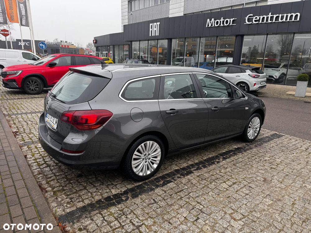 Opel Astra 1.6 Sport - 1