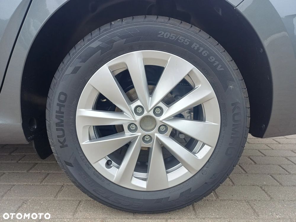Skoda Scala 1.5 TSI Drive DSG - 10
