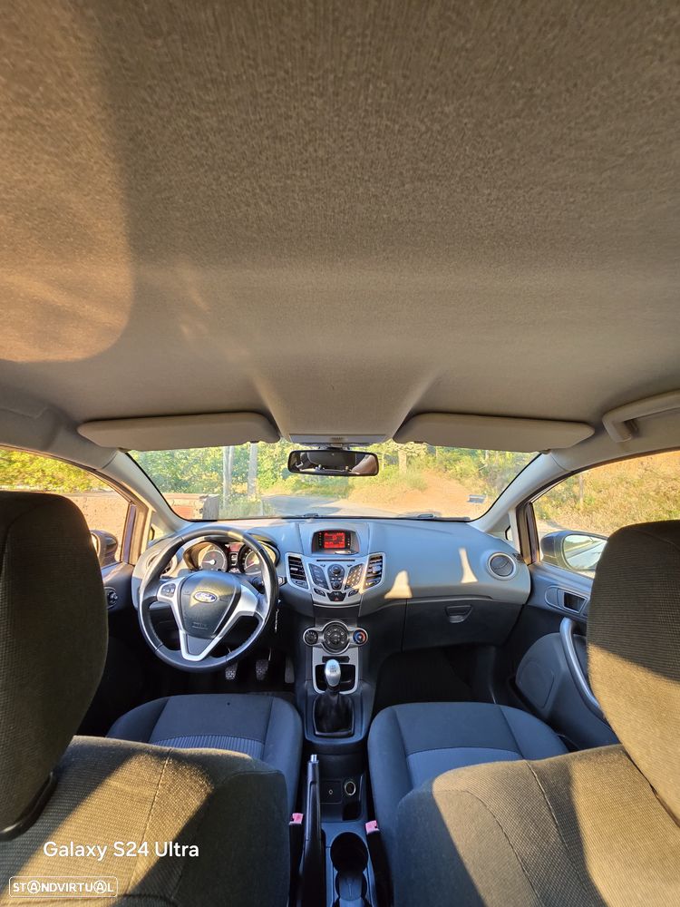 Ford Fiesta 1.6 TDCI ECOnetic Trend - 10