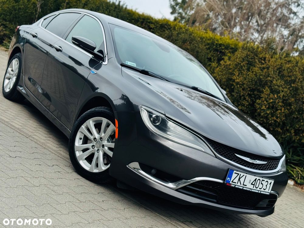 Chrysler 200 - 12